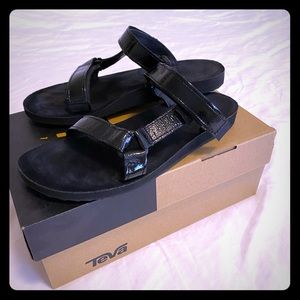 Teva patent leather slides